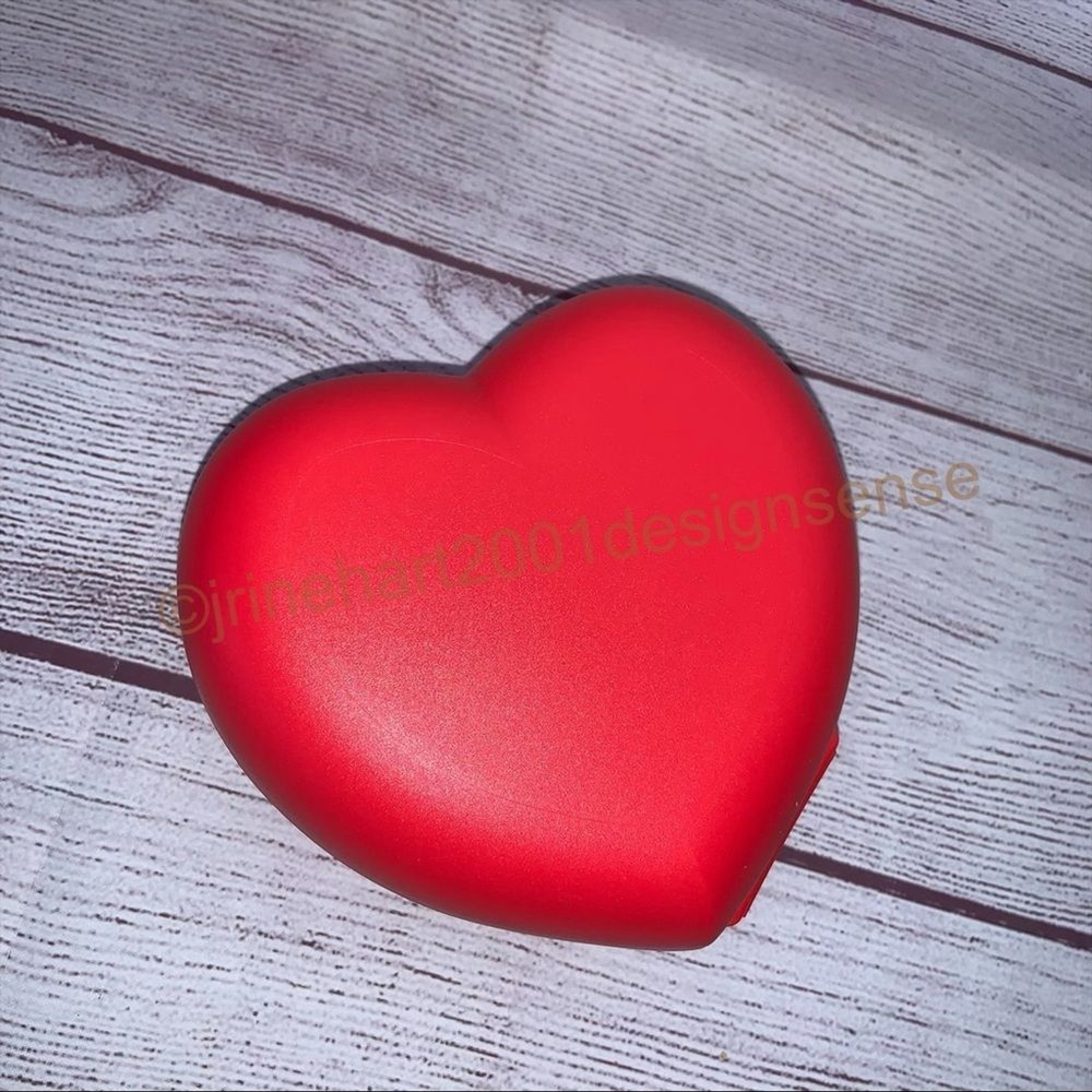 New Tupperware 5187 Red Heart Hinged Keeper