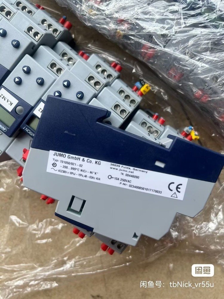 1 PC USED TEST OK JUMO 701050/921-02 Temperature Controller