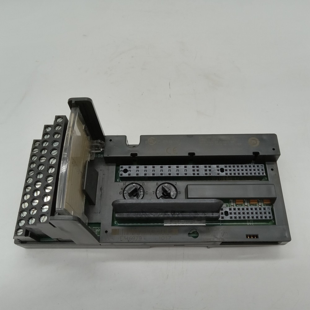 GE IC200MDL640H Input Module IC200MDL640H
