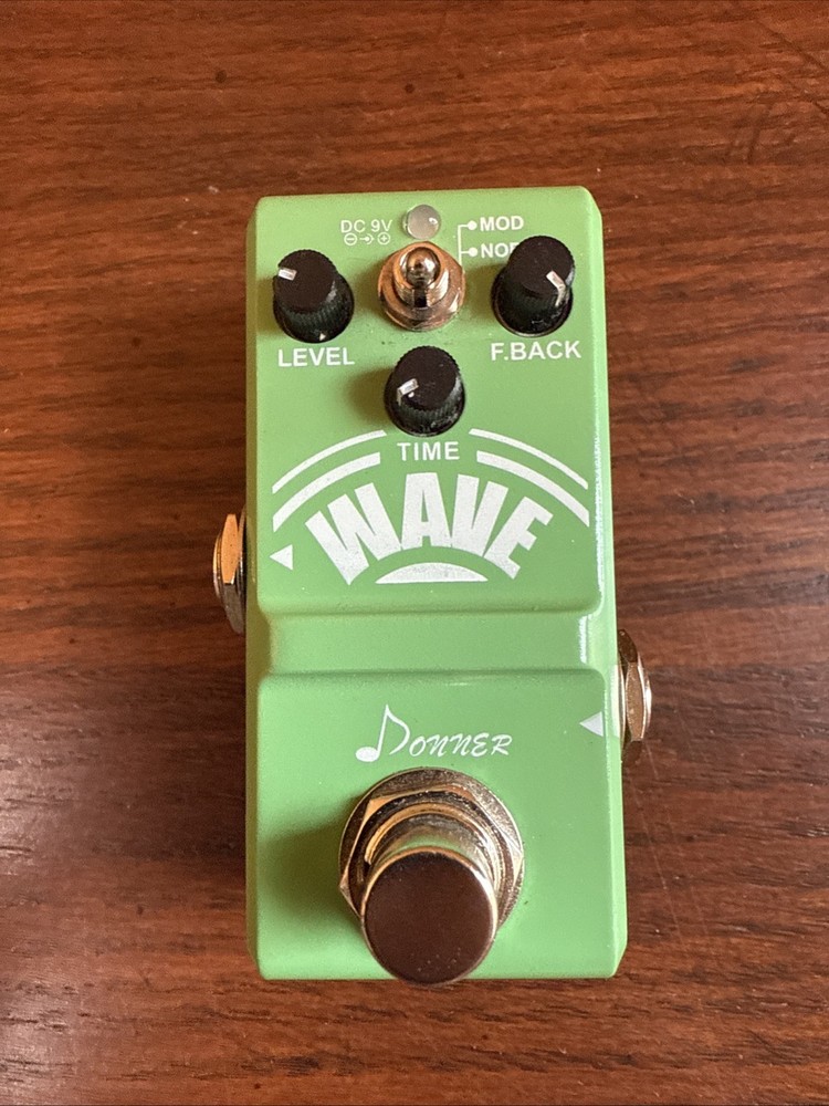 Donner Wave Mini Digital Delay Nano Guitar Pedal