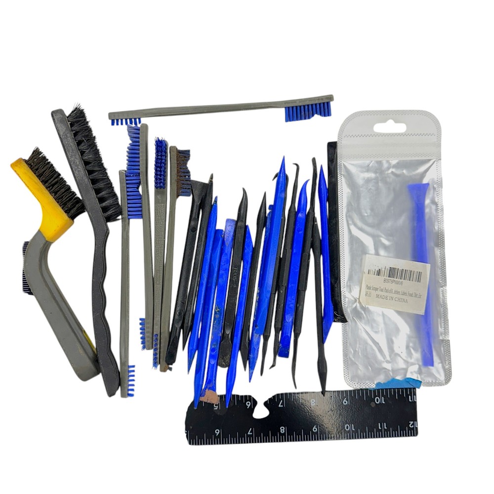 8448462 Mixed Narrow Nylon Stripper Brush and Plastic Scraper Tools, 25 Pcs