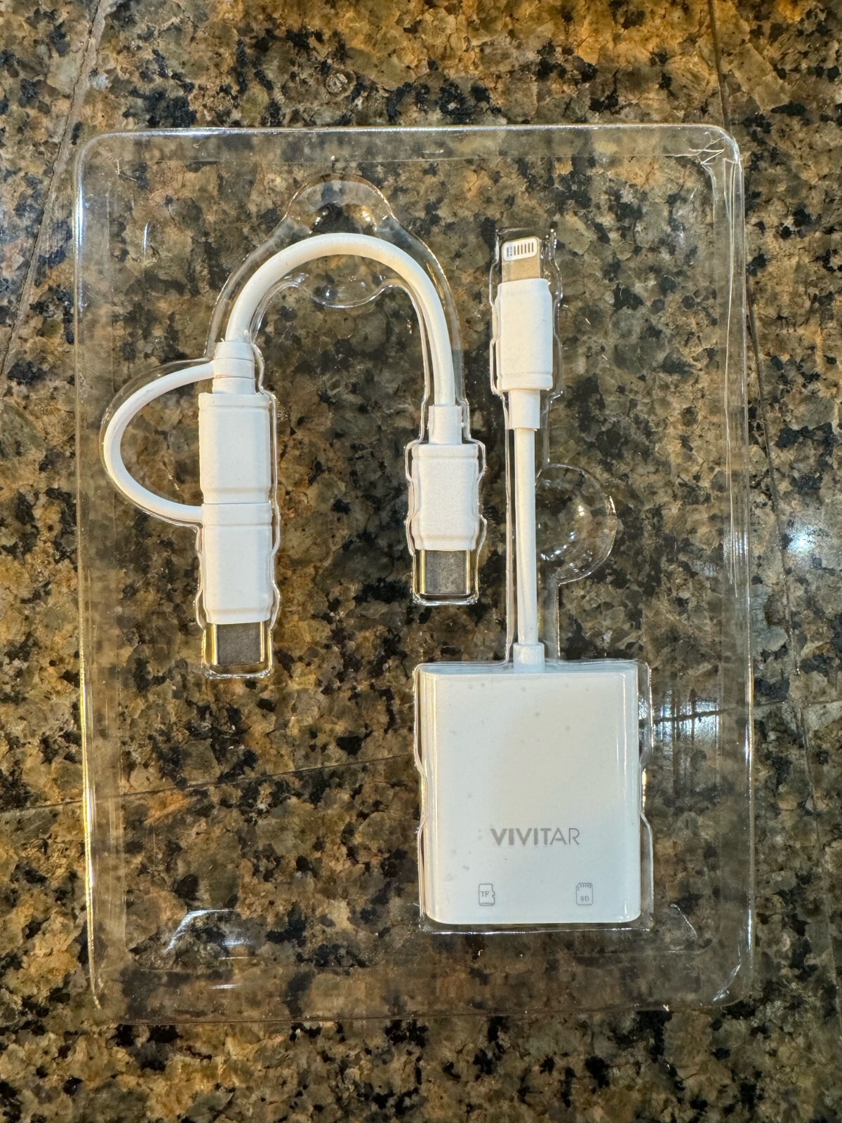 Vivitar Mobile SD and MicroSD Universal Card Reader White MOV4016 V1 Box/Retail