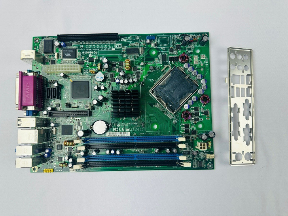 Intel D945GRW Desktop Board
