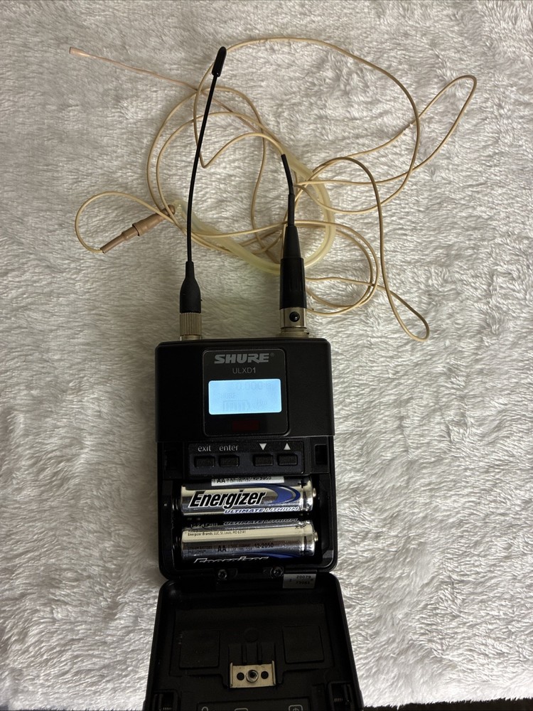 Shure ULXD1 Wireless Bodypack Transmitter - Black