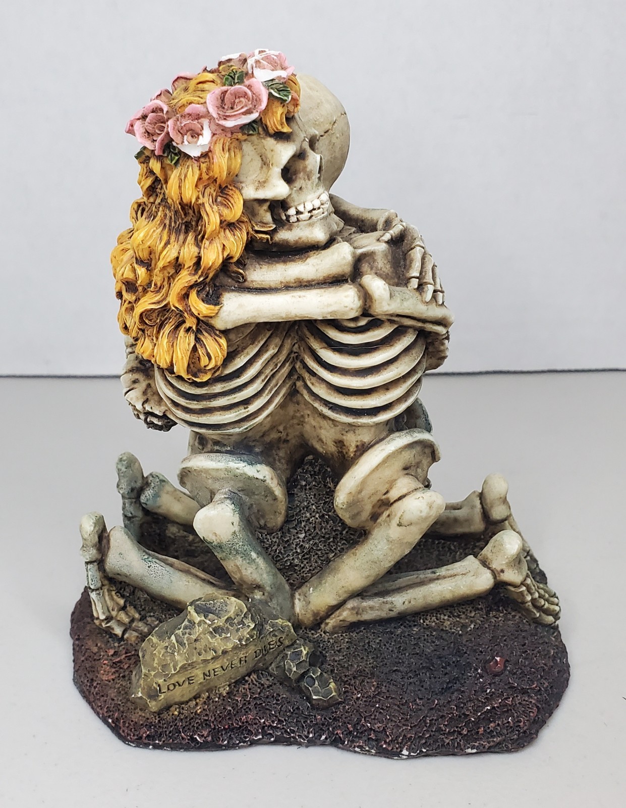 Love Never Dies Skeleton Couple Figurine ~ Dia de los Muertos 💀 Day Of The Dead