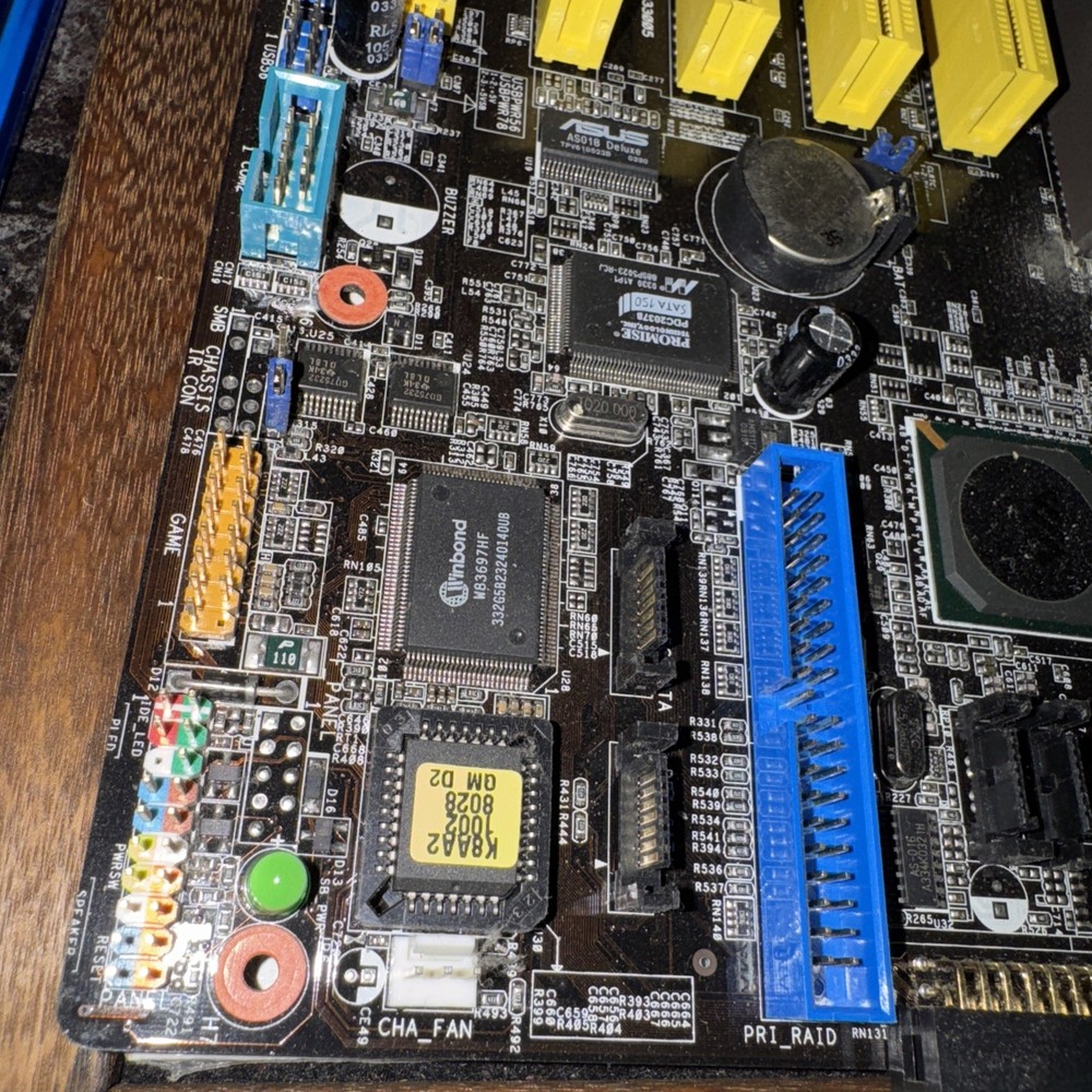 Asus K8V Deluxe socket As Pictured