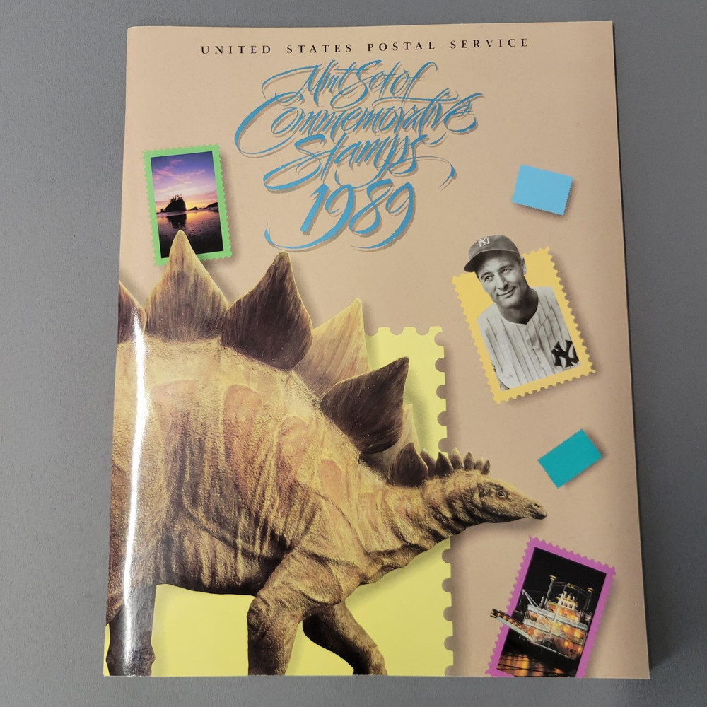 Vintage 1989 USPS Mint Commemorative Stamp Set Book Lou Gehrig Prehistoric Anima