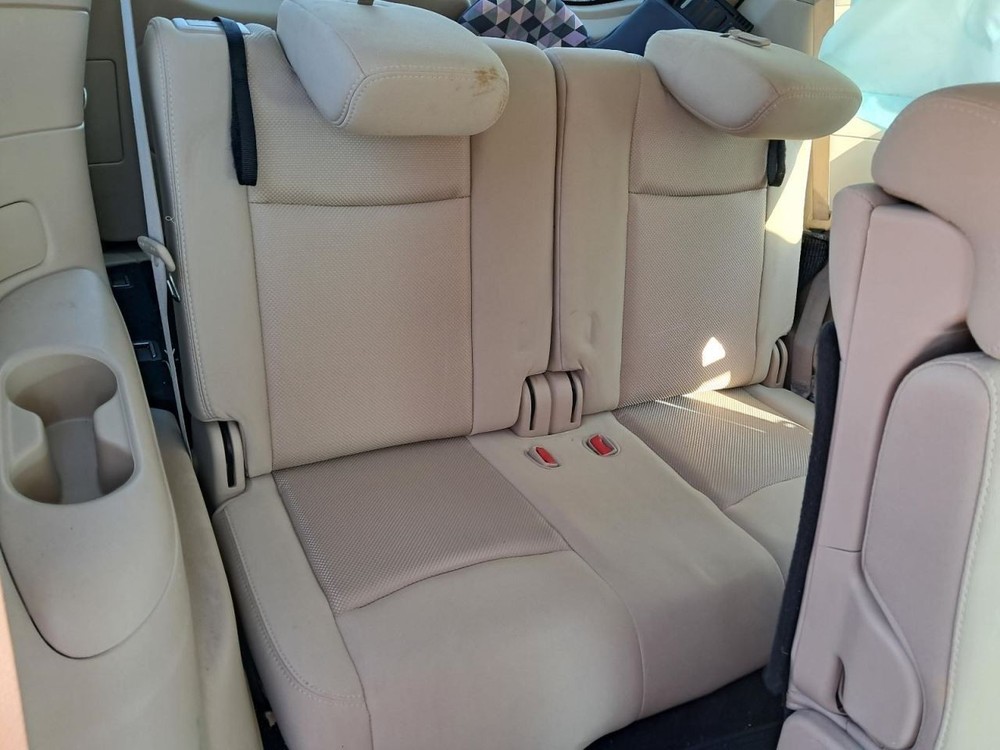 PATHFINDR 2017 Glove Box 4800200