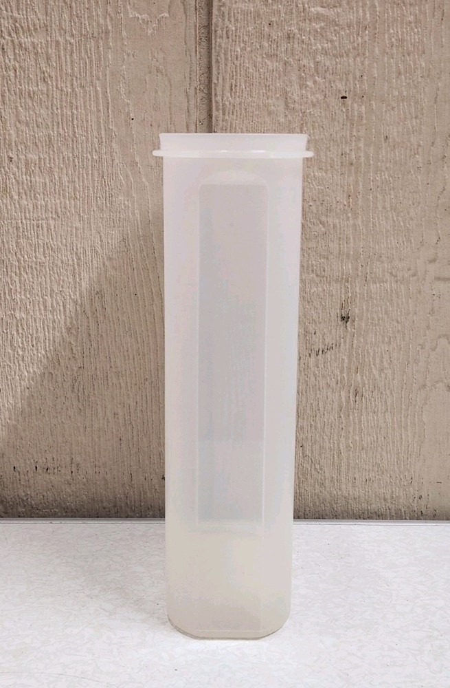 Tupperware 1615-2 12-1/4 Cups Liguid Pitcher Container Without Lid NEW