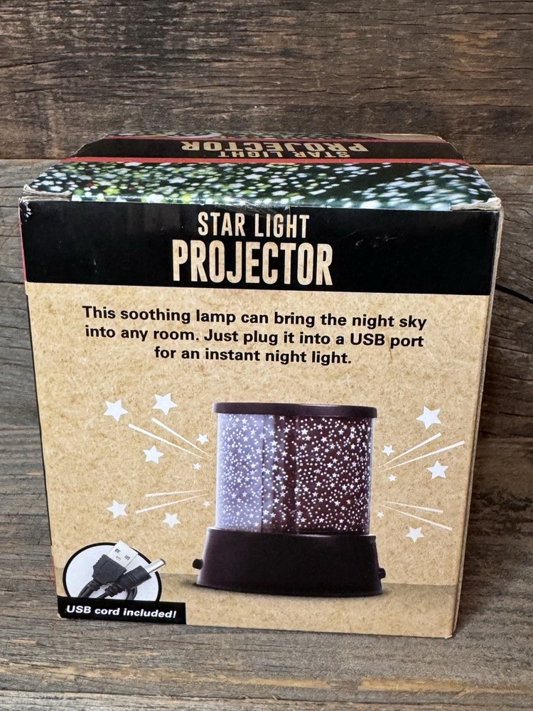 Star Light Projector – USB or Battery Powered – New in Box