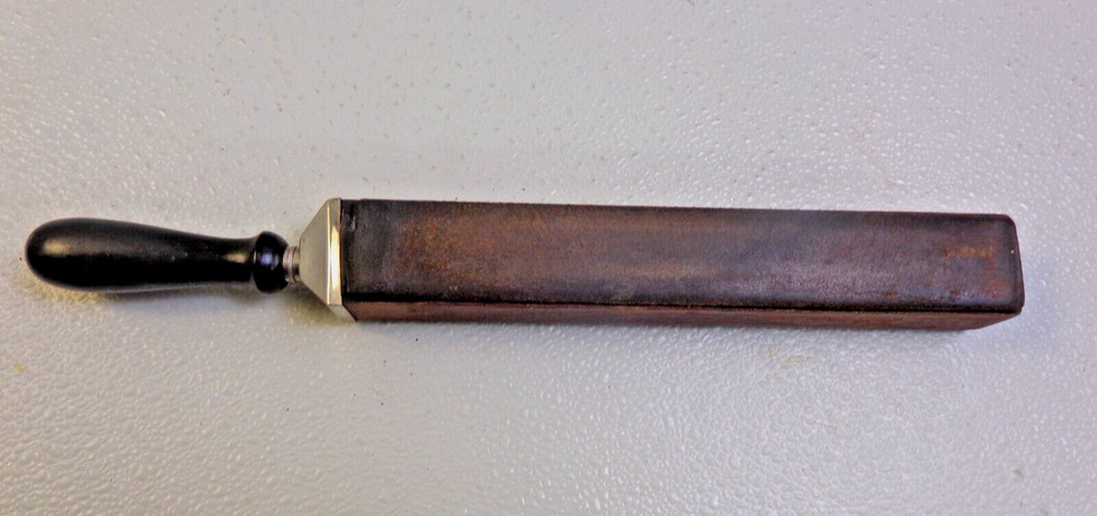 Vintage Howard Razor Strap No 88 plus accessories