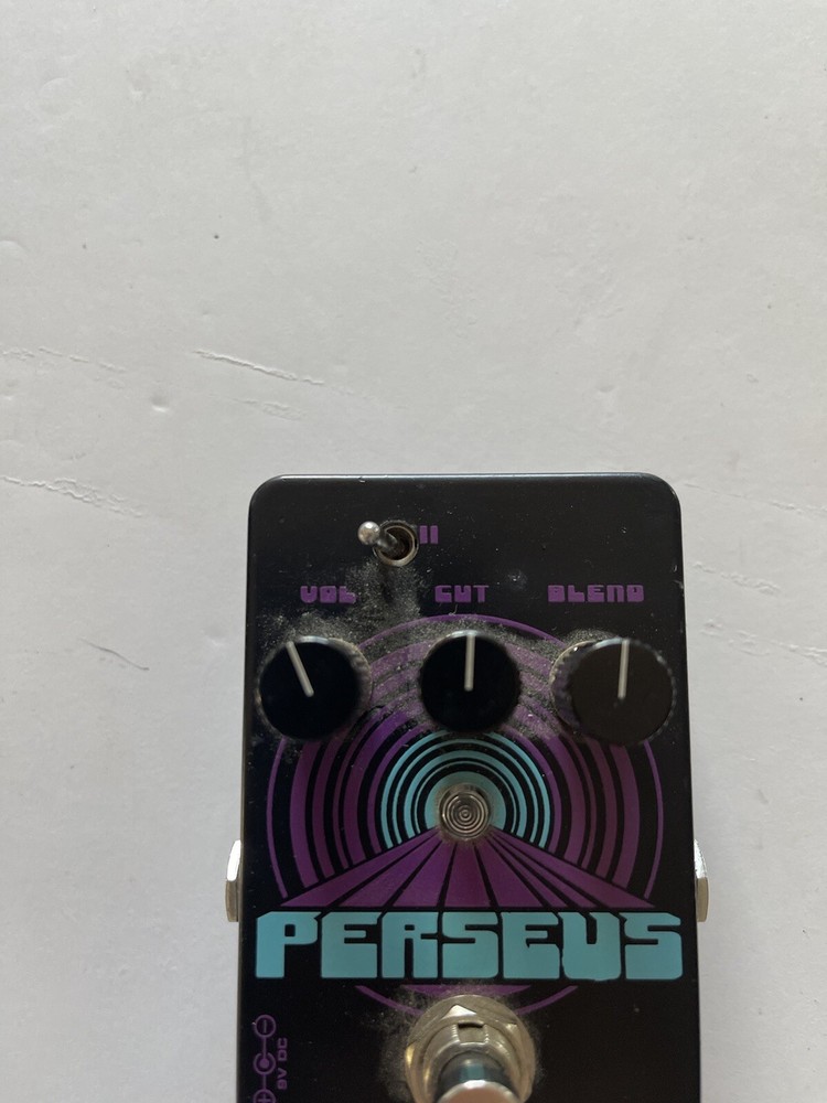 Catalinbread Perseus Sub Octave Fuzz Octaver Analog Octafuzz Guitar Effect Pedal