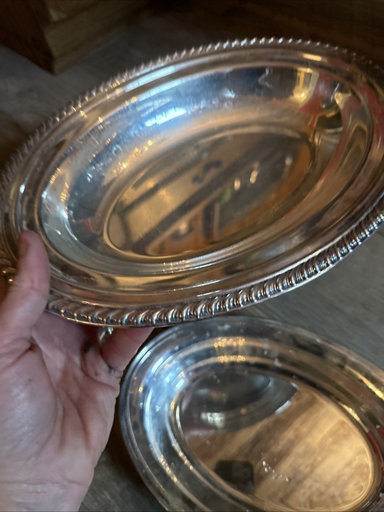 W. M. Rogers Silver plate covered Vegetable Serving Dish