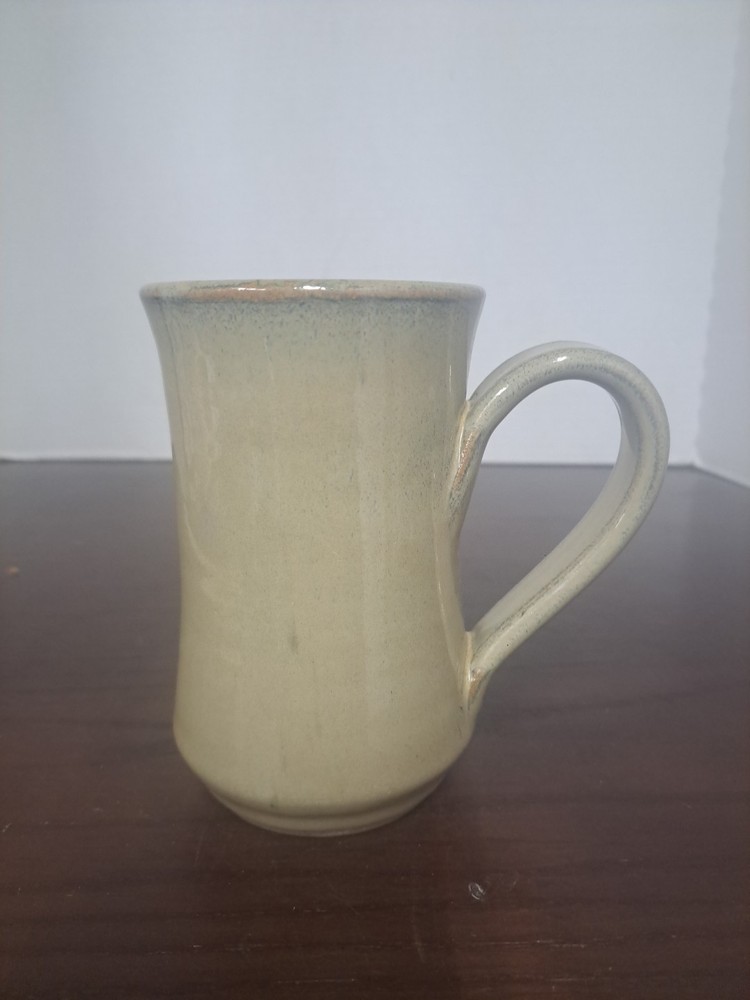 1999 Eagle Road Handcrafted Tan Pottery Mug