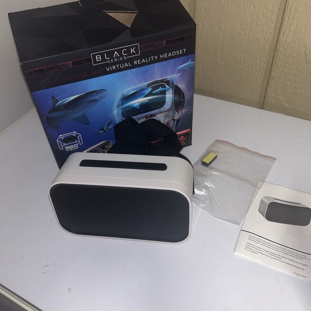 Black Series Smartphone 360 Degree Virtual Reality Headset w/ Head Strap
