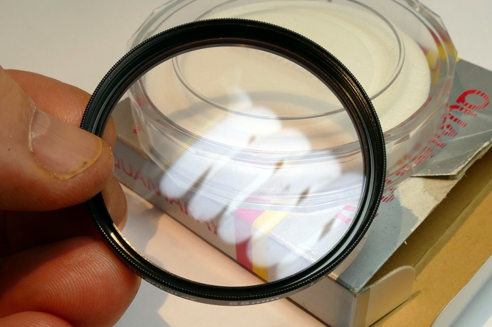 Quantaray 55mm Filter Skylight 1A with plastic case mint condition