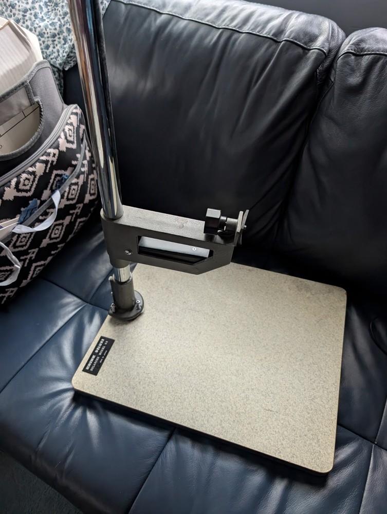 Prinz deluxe camera stand