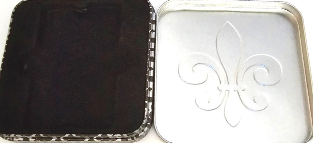 Fleur-de-lis Gift Card Tin