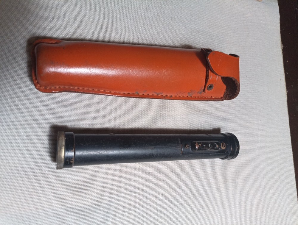 Vintage Two draw telescope in case.