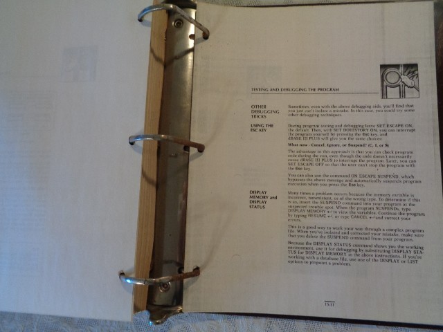 Ashton Tate Programming With dBase III Plus Reference Manual