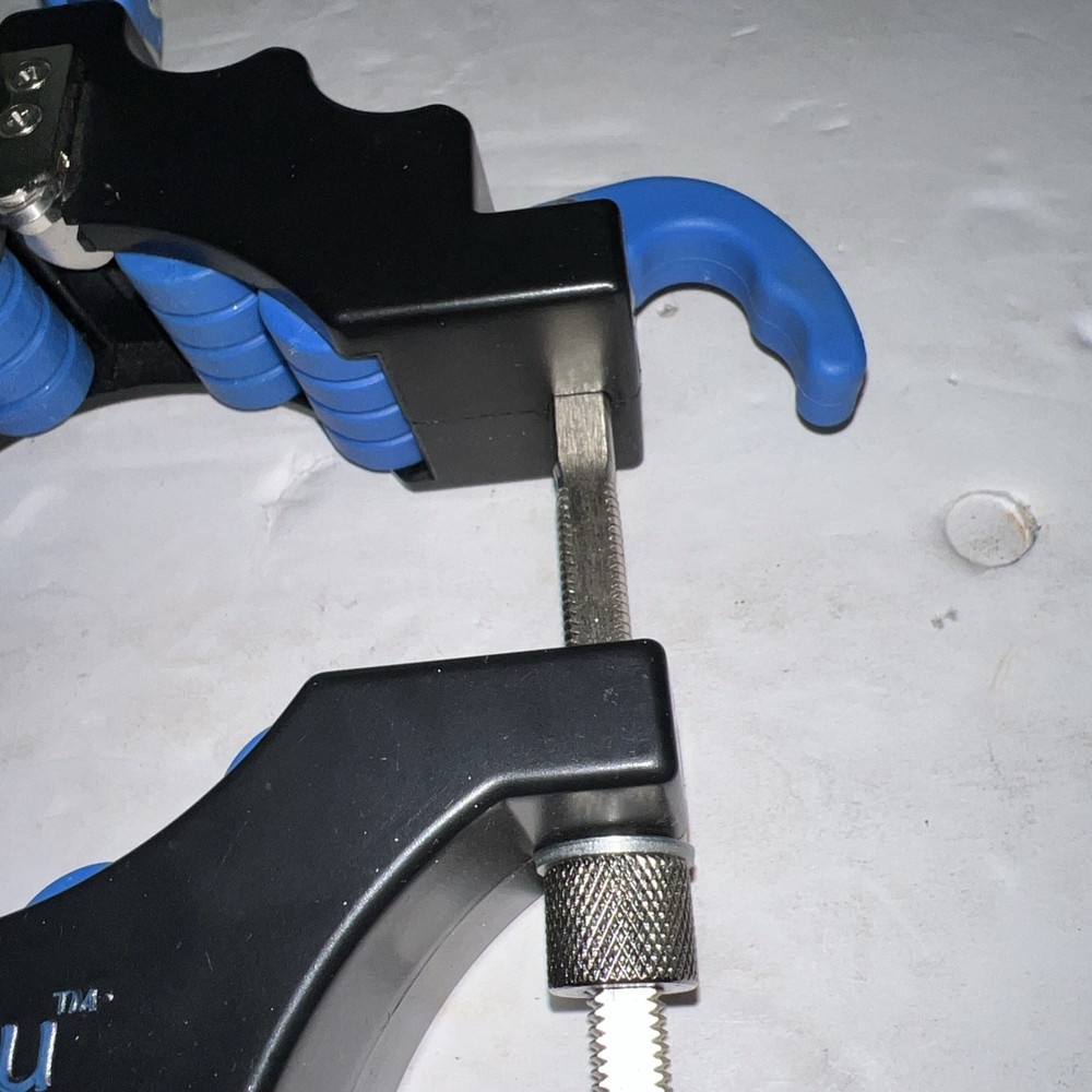Kinkajou Bottle Cutter