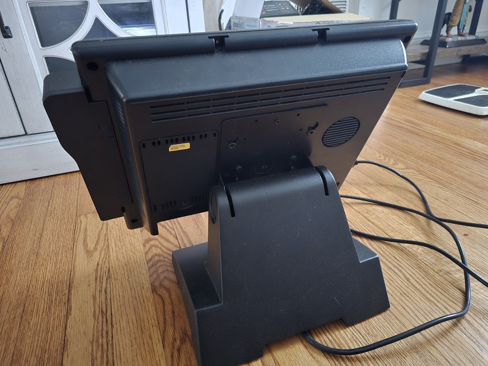 Touch Dynamic Pulse J1900 POS Windows 7 W/ Touchscreen And Card Reader