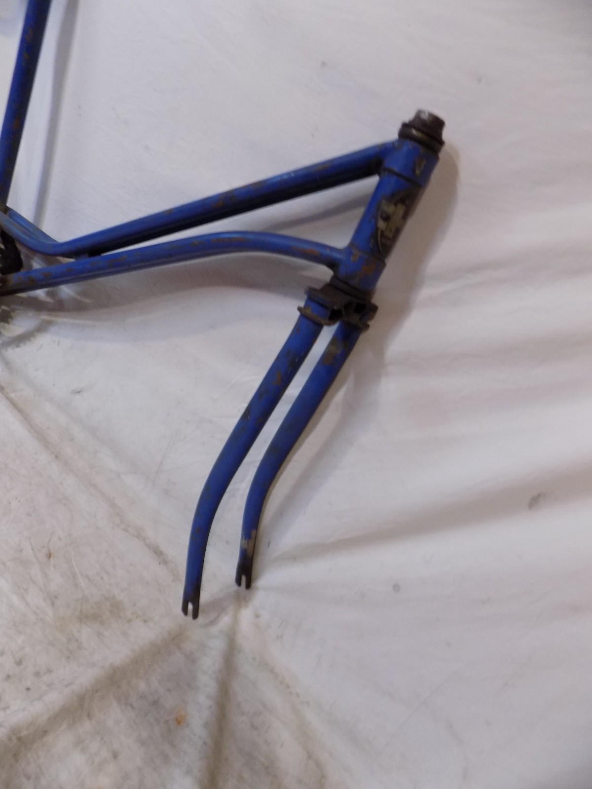 PREWAR CWC HAWTHORNE 4-BAR BICYCLE FRAME FORKS HEADBADGE MONARK 5-BAR 1930S