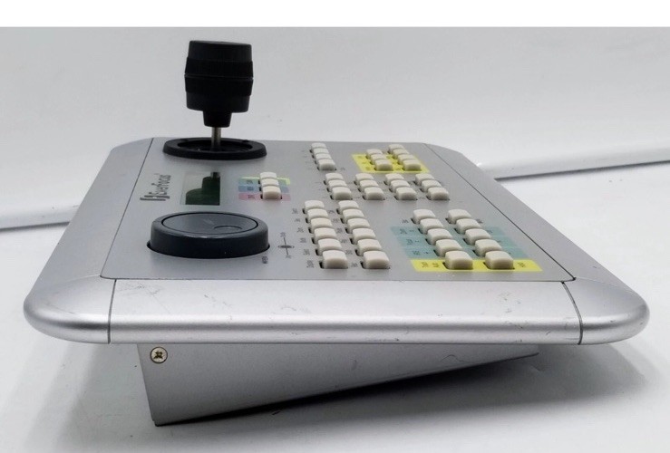 EverFocus - Model: EKB500, Multi-Function Controller 12VDC Powers On - No Cables