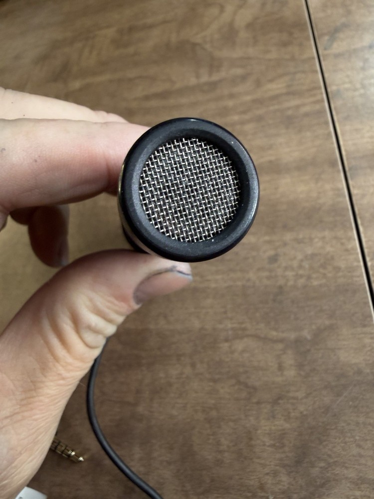 Compact Shotgun Microphone w/ TRRS Cable - For Phone/Camera Recording