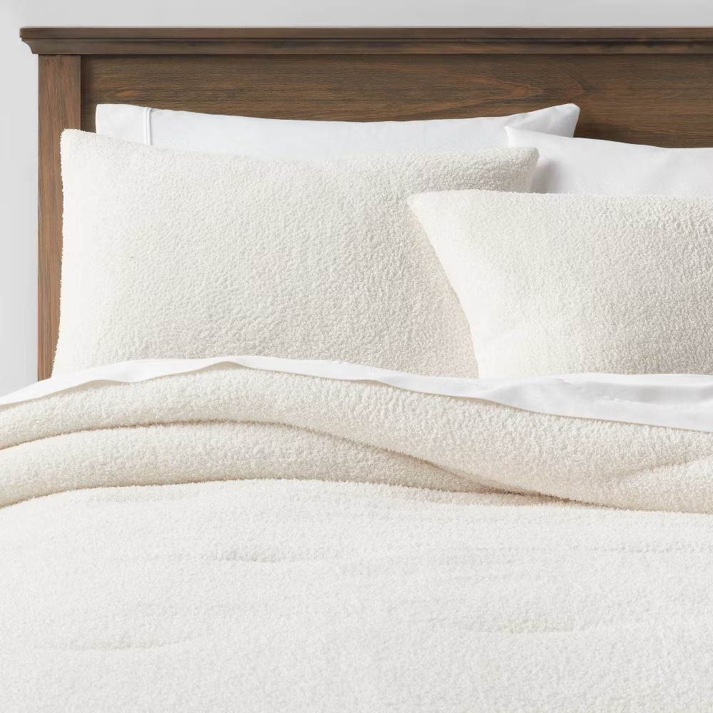 Full/Queen Cozy Chenille Comforter & Sham Set Cream - Threshold: