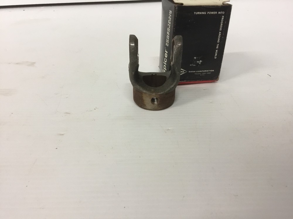 Spicer 10-4-103 PTO End Yoke
