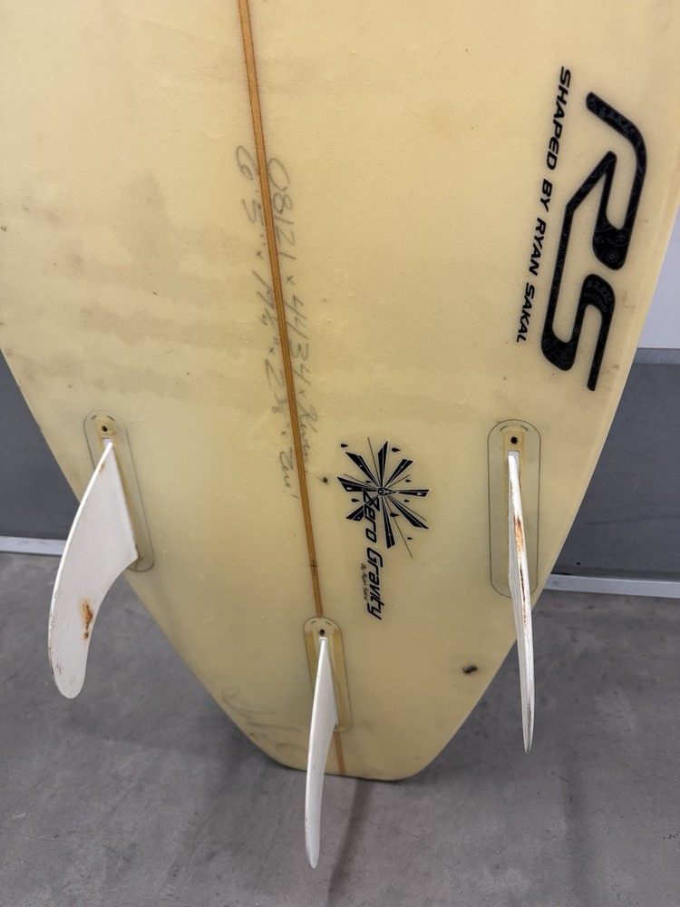 Ryan Sakal “Zero Gravity” 5’11” Shortboard Surfboard – Used, 3-Fin, Needs TLC