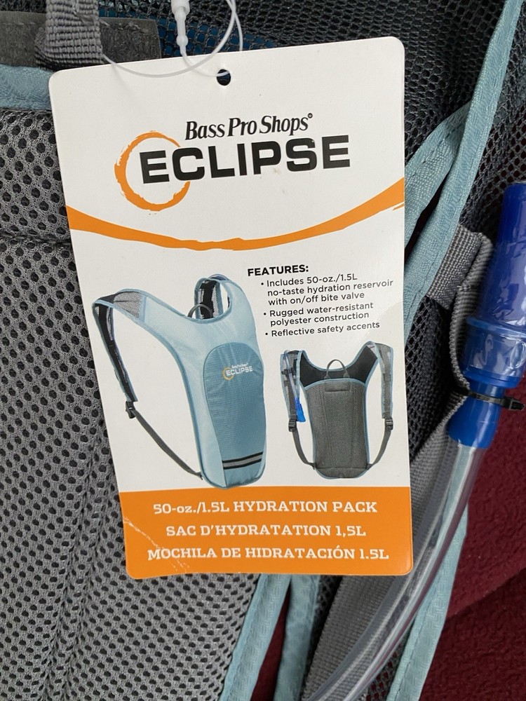 Bass Pro Shops Eclipse Hydration Pack 1.5L/50-Oz