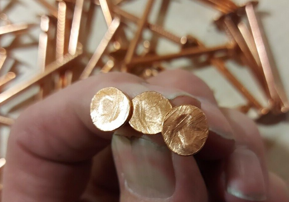 1 3/4" Smooth Shank Solid Copper Slating Nails 10 gauge (50 pcs)