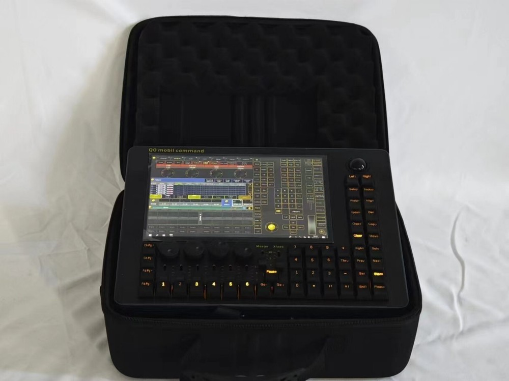 Mini M A 2 DMX512 Controller DMX 512 DJ Lighting Q0 mobile command console/bag