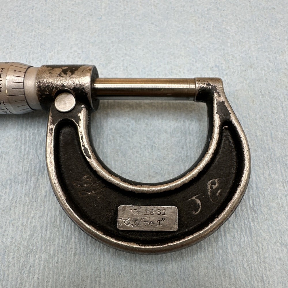 Lufkin 0-1” Locking Outside Micrometer No. 1961 *owners Marks