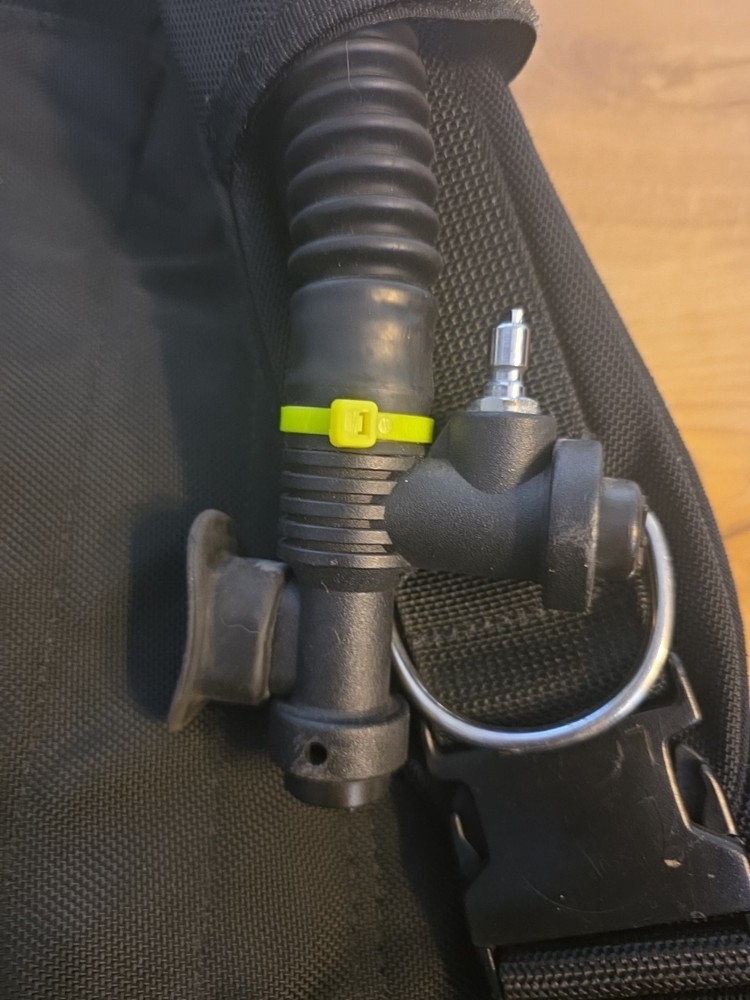 Size X LARGE Scuba Diving Buoyancy Compensator Tank HOLDER Backpack