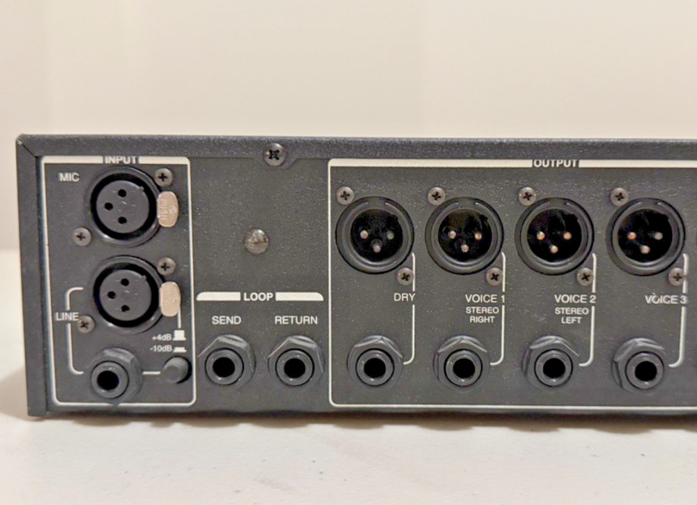 DIGITECH STUDIO VOCALIST RACK MOUNT STUDIO EFFECT VOCAL HARMONY PROCESSOR