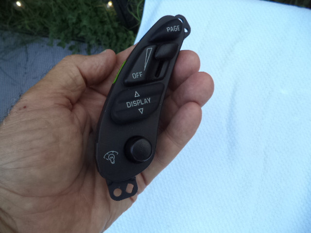 99-04 CORVETTE C5 HUD HEADS UP DISPLAY SWITCH ASSY