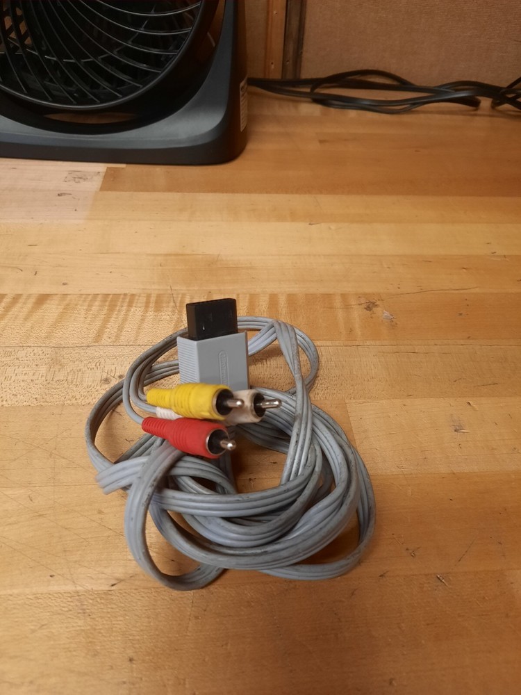 Nintendo Wii Accessories: Power Adapter, Sensor Bar & A-V Cable. Good Condition.