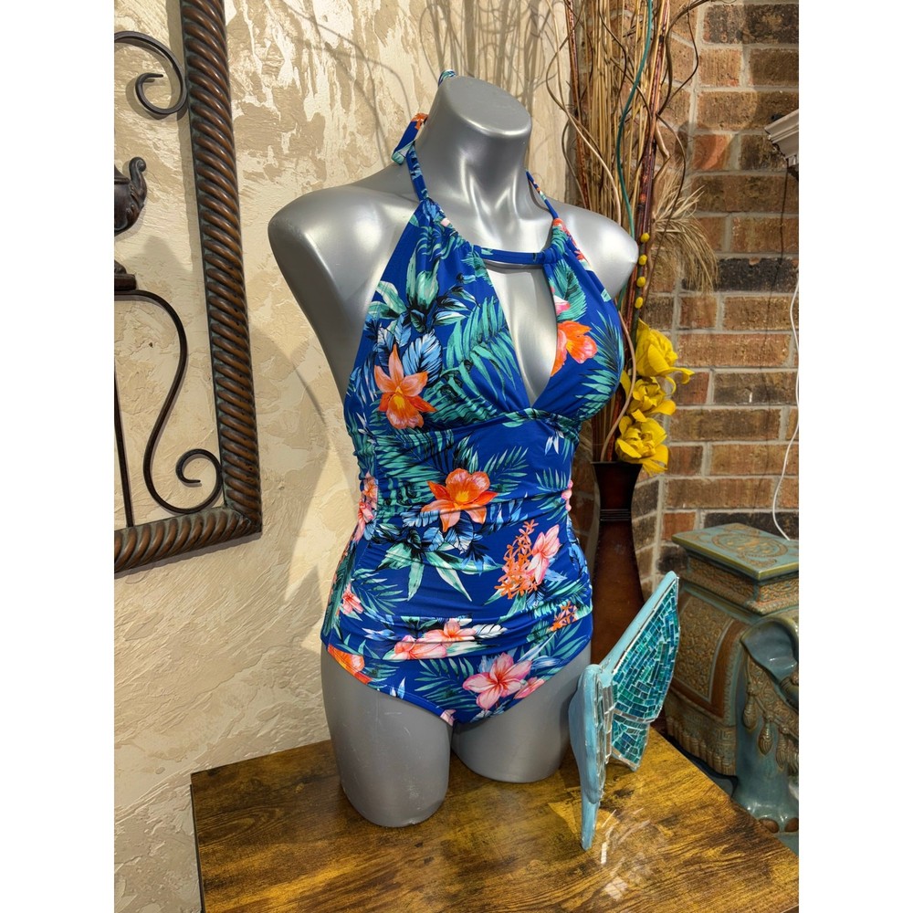 Liz Claiborne one piece bathing suit