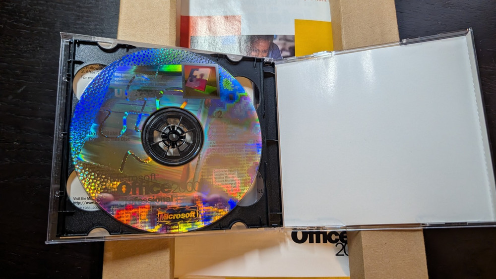 Microsoft Office 2000 Professional - Upgrade