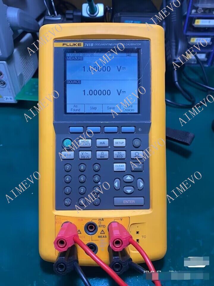 Fluke 741B Documenting Process Calibrator Excellent Conditions