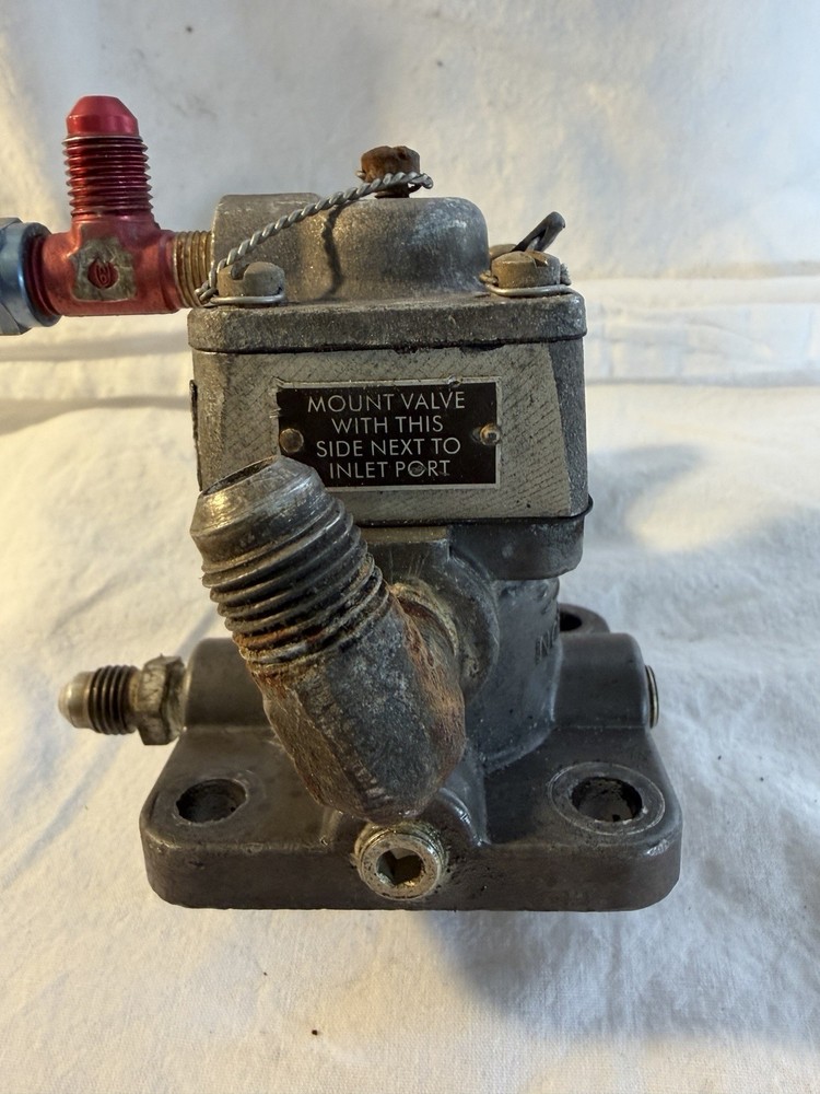 Lear Siegler Fuel Pump RG17980