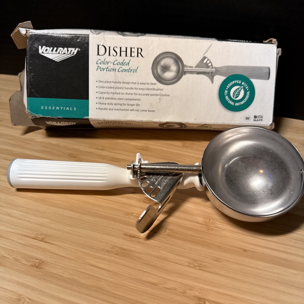 Portion Control Disher White Spring Loaded 5 1/3 oz Portion Control Plate