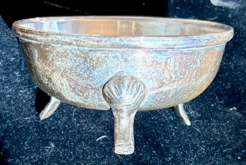 Vintage 2 pcs. Silver Plate Tea Strainer With Footed Stand / Bowl