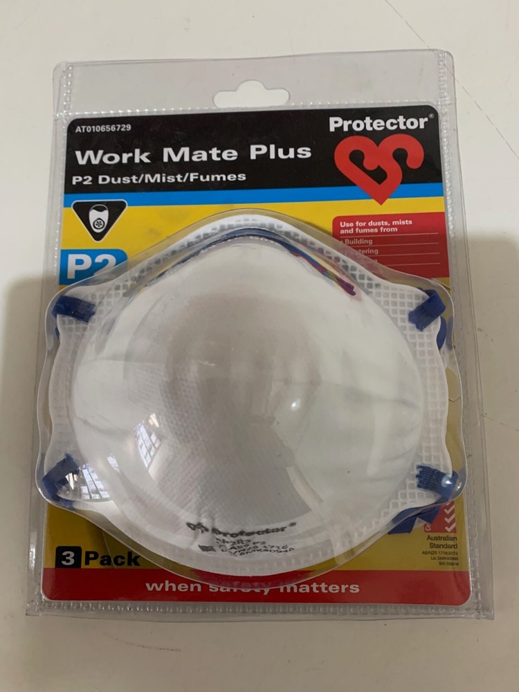 SAFETY GOGGLES/P2 FACE MASKS(3 IN PACK)