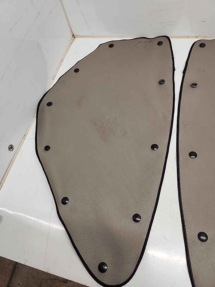 Freightliner Cascadia Sleeper Window Interior Curtains Tan RH+LH A89