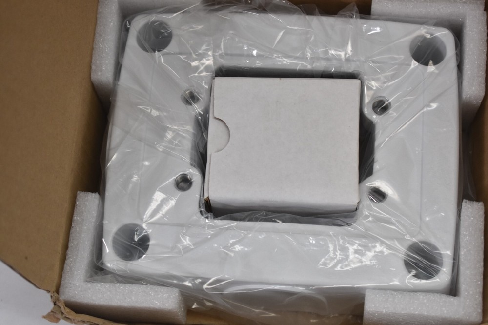 Axis TQ1601-E Conduit Back Box Wall Mount 02336-001 For Network Camera