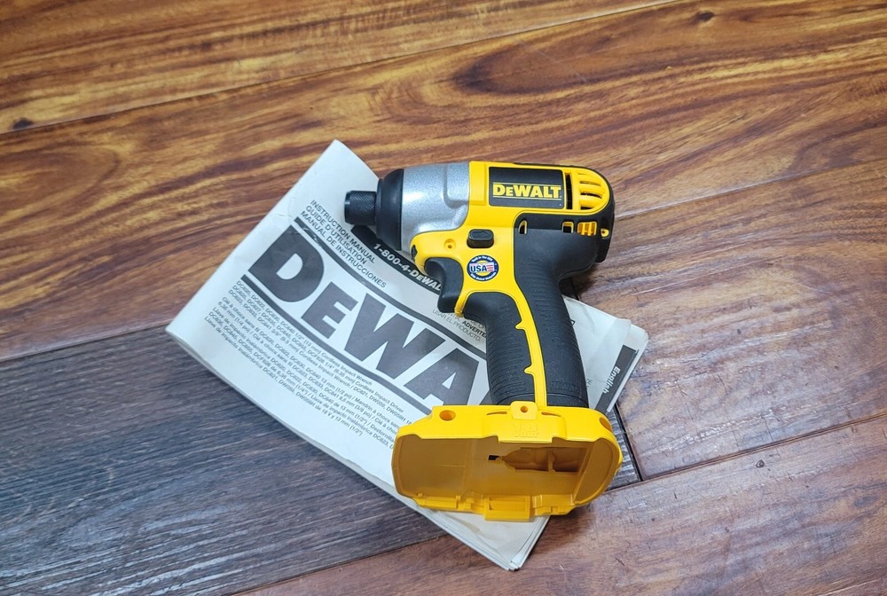 DeWalt Model DC825 18V Impact Driver 1/4” (Tool Only)